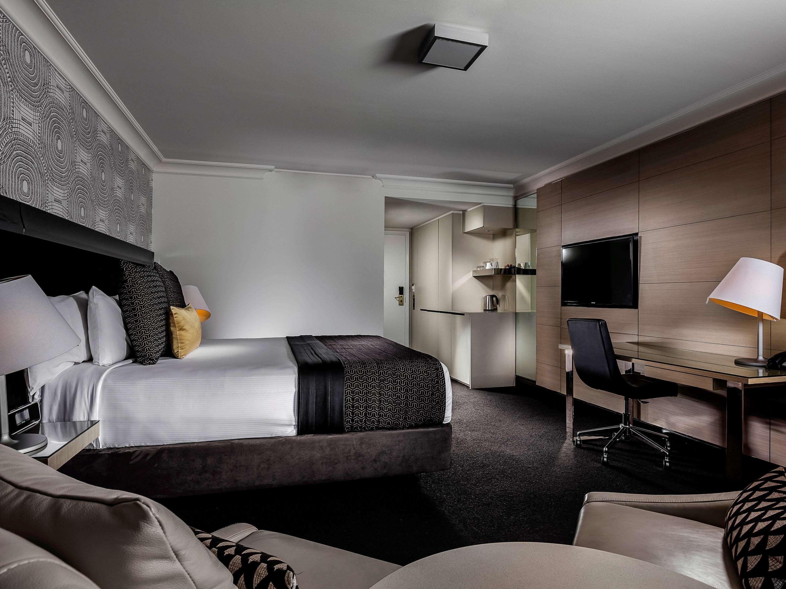 Pullman Brisbane King George Square Hotel Kültér fotó